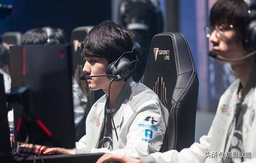 JackeyLove重返赛场,重返赛场首场状态出色,G2观众沸腾! JackeyLove重返赛场,重返赛场首场状态出色,G2观众沸腾!